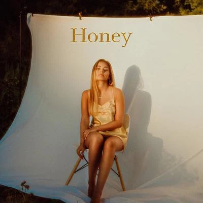 Joanna Crass/Zeper Honey