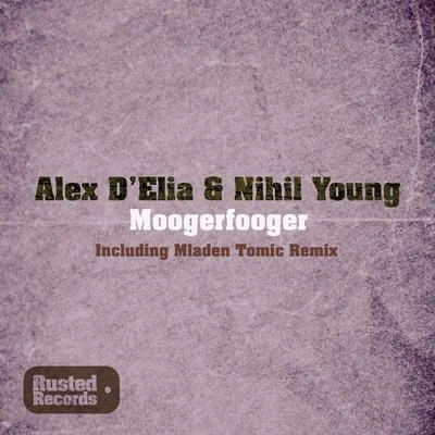 Nihil Young/Alex DElia Moogerfooger