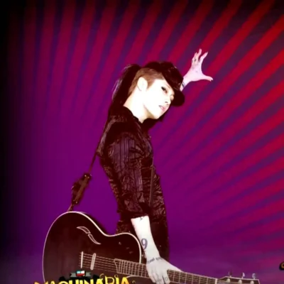 雅-MIYAVI- Live in Maquinaria Festival Chile 2011 [2011.12.10]