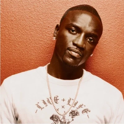 Akon Going Thru My Phone