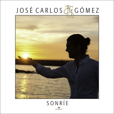 José Carlos Gómez Sonríe