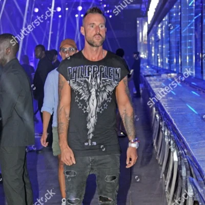 RONNYJ PHILIPP PLEIN (Freestyle)