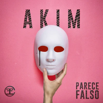 Akim Parece Falso