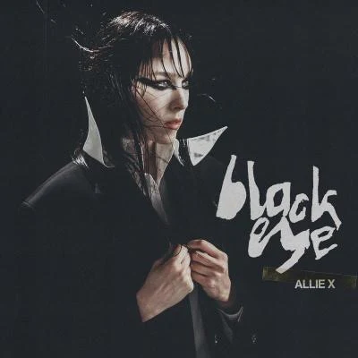 Allie X Black Eye