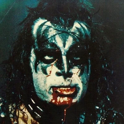 Oliver~ GENE SIMMONS