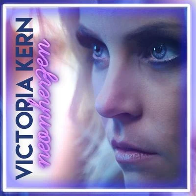 Victoria Kern Neonherzen