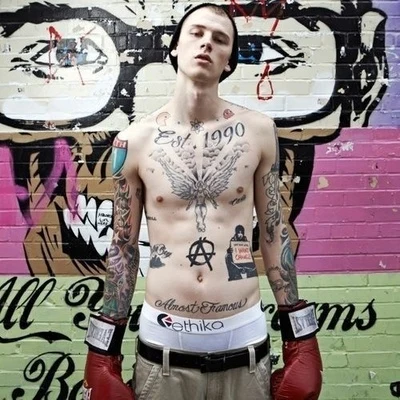 Machine Gun Kelly La La La (The Floating Song)