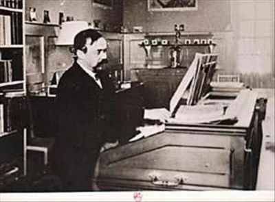 Paul Dukas/Louis Frémaux/Orchestre National de l&#x27;Opera de Monte Carlo Paul Dukas: La Péri & L'apprenti sorcier - Erik Satie: Parade