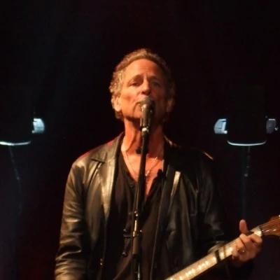 歌手 Lindsey Buckingham