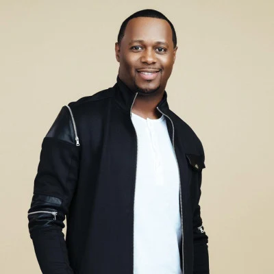 歌手 Micah Stampley