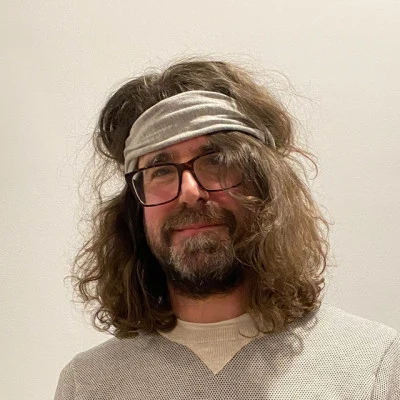 歌手 Lou Barlow