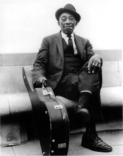 歌手 Mississippi John Hurt