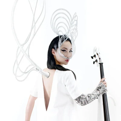 歌手 Tina Guo