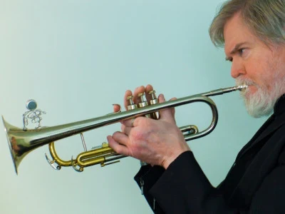 Tom Harrell times mirror