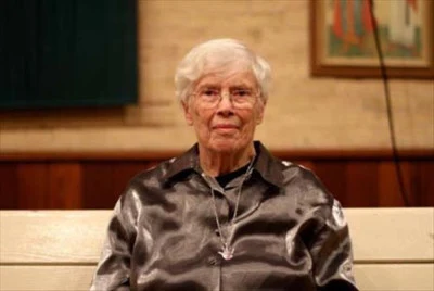 歌手 Pauline Oliveros