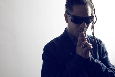 歌手 Roni Size