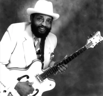 歌手 Lowell Fulson