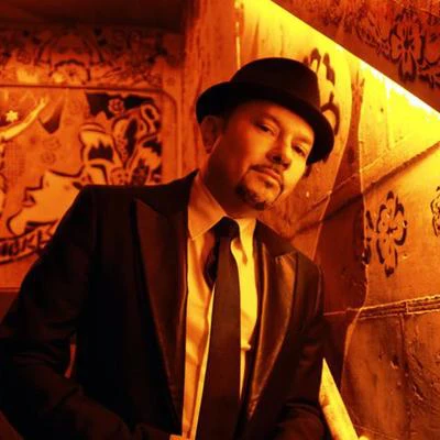 歌手 Little Louie Vega