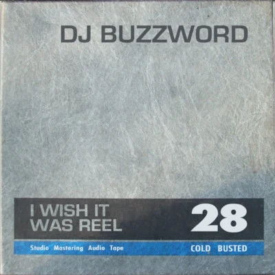 歌手 DJ Buzzword