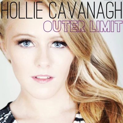 歌手 Hollie Cavanagh