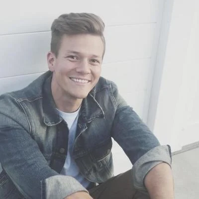 歌手 Tyler Ward