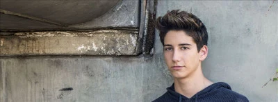 歌手 Milo Manheim