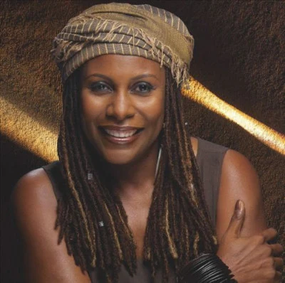 歌手 Brenda Russell