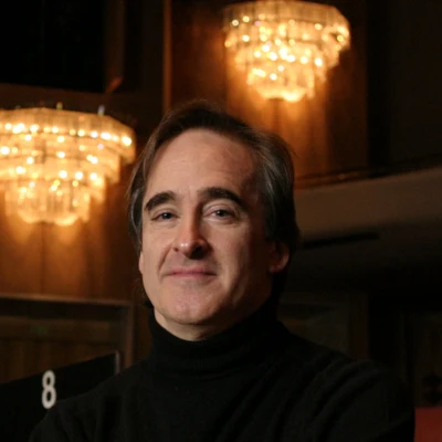 歌手 James Conlon