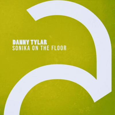 歌手 Danny Tylar