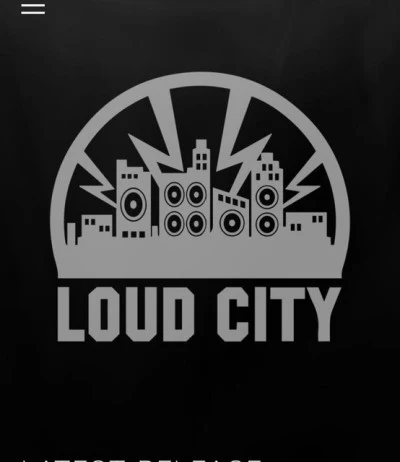 歌手 Loud CityNaomi Cowan