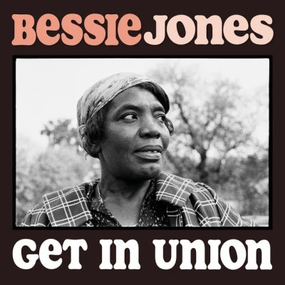 歌手 Bessie Jones