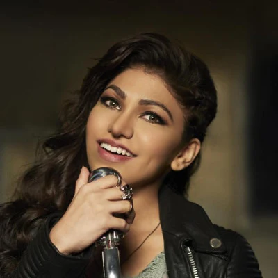 Tulsi Kumar/Millind Gaba Naam Unplugged (From Indie Hain Hum 2 With Tulsi Kumar)