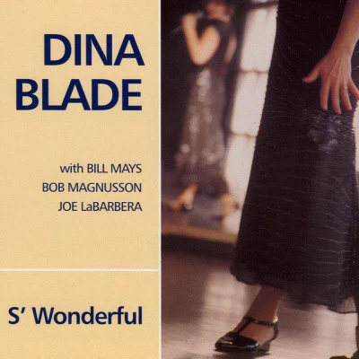 歌手 Dina Blade