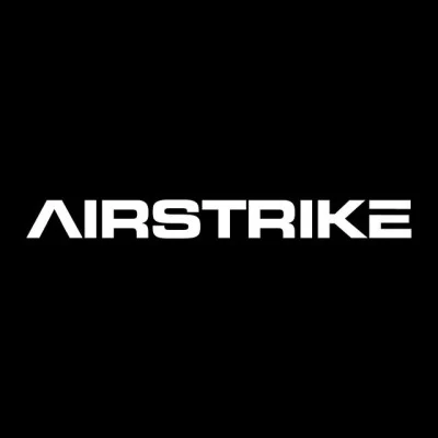 歌手 Airstrike