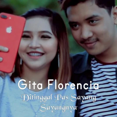 歌手 Gita FlorenciaArya