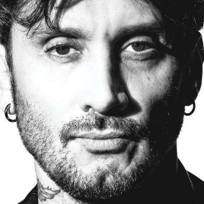 歌手 Fabrizio Moro