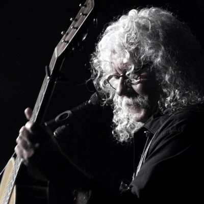 歌手 Arlo Guthrie