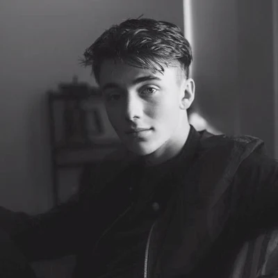 歌手 Greyson Chance