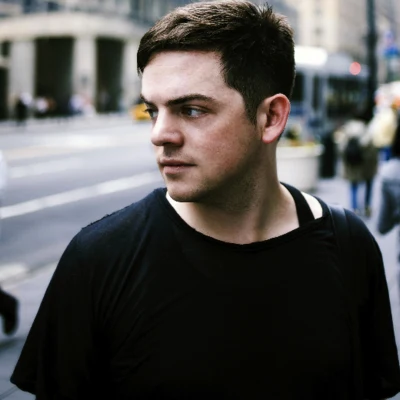 歌手 Nico Muhly