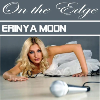 歌手 Erinya Moon