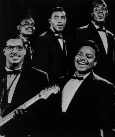 歌手 The Moonglows