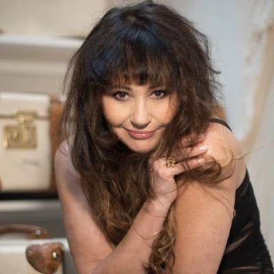 Frances Ruffelle Fragile