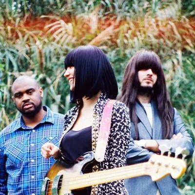 歌手 Khruangbin