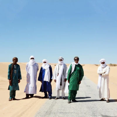 歌手 Tinariwen