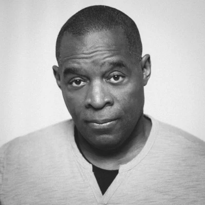 歌手 Kevin Saunderson