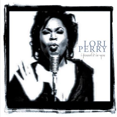 歌手 Lori PerryGerald Alston