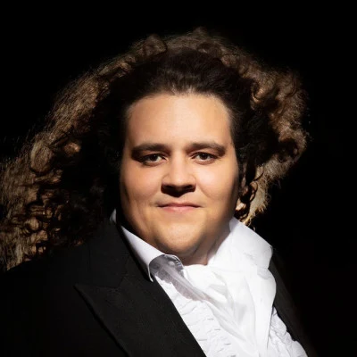 歌手 Jonathan Antoine