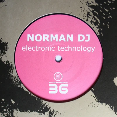 歌手 Norman DJ